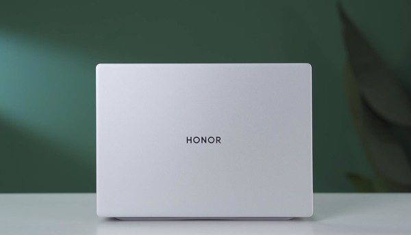 Honor MagicBook X 14 Pro Ryzen Edition: It has its own set for office and study