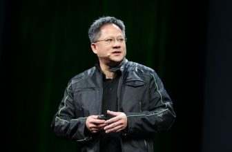 Nvidia CEO Jensen Huang responds to wearing leather jackets all year round: What my wife bought is good enough