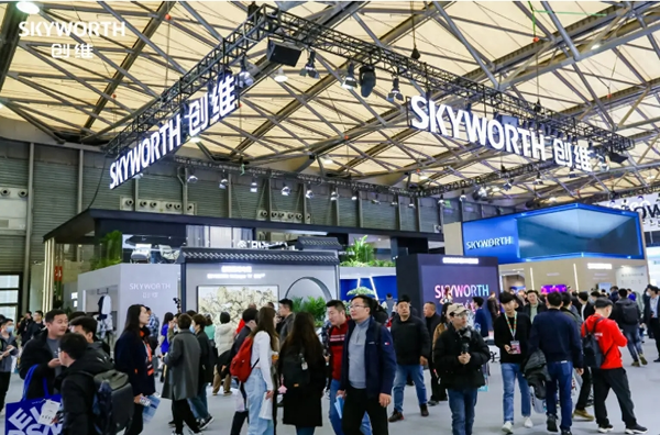 Skyworth debuts all categories at AWE2024: from smart home appliances to dual-carbon ecology 