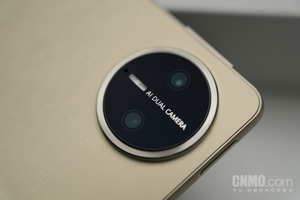 Huawei MatePad Pro 13.2-inch real machine shot: Hongmeng Star Ring design is eye-catching