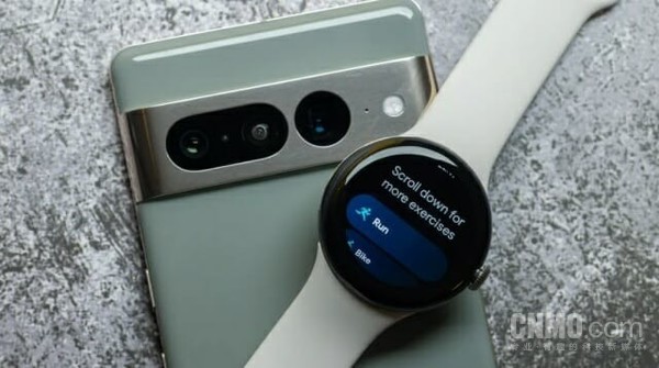 Google Pixel watches and smartphones Google Pixel watches and smartphones