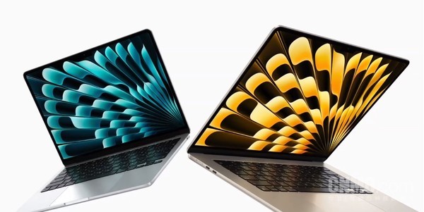 Apple 15-inch MacBook Air Apple 15-inch MacBook Air