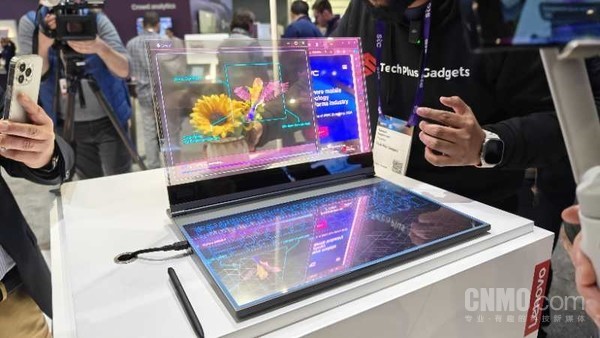Lenovo’s transparent notebook went viral at MWC! Wai Guoren couldn’t help but get started Lenovo’s transparent notebook went viral at MWC! Wai Guoren couldn’t help but get started