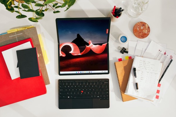 Lenovo foldable screen notebook Lenovo foldable screen notebook