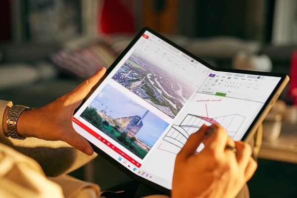 Lenovo foldable screen notebook Lenovo foldable screen notebook