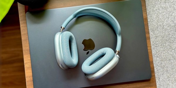 AirPods Max 2 AirPods Max 2